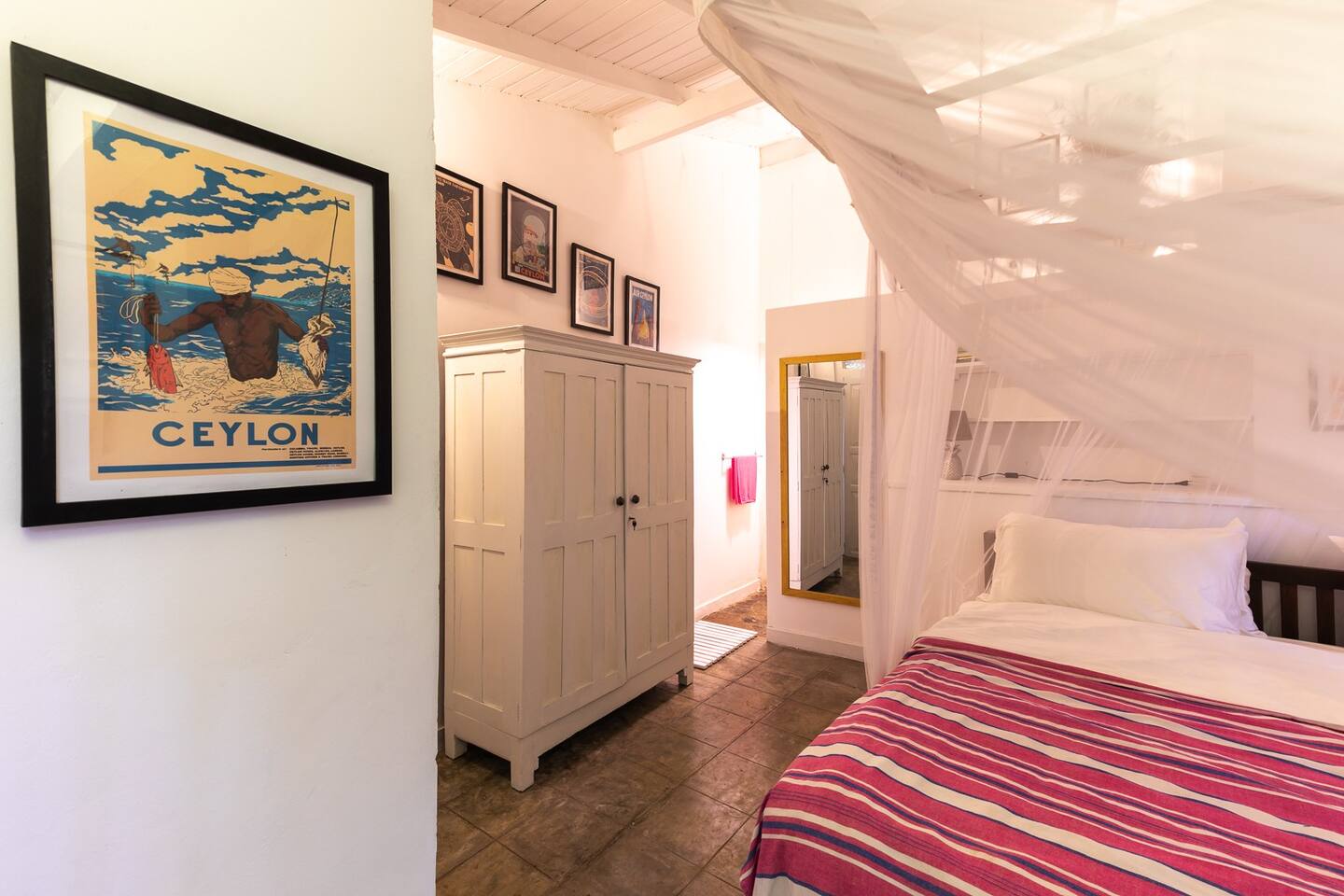 Regal Oasis Room
